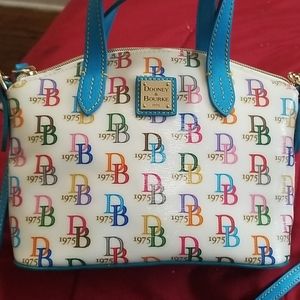 Dooney & Bourke